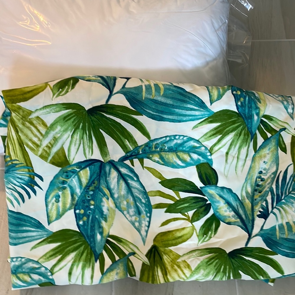 Brand new queen size futon cover